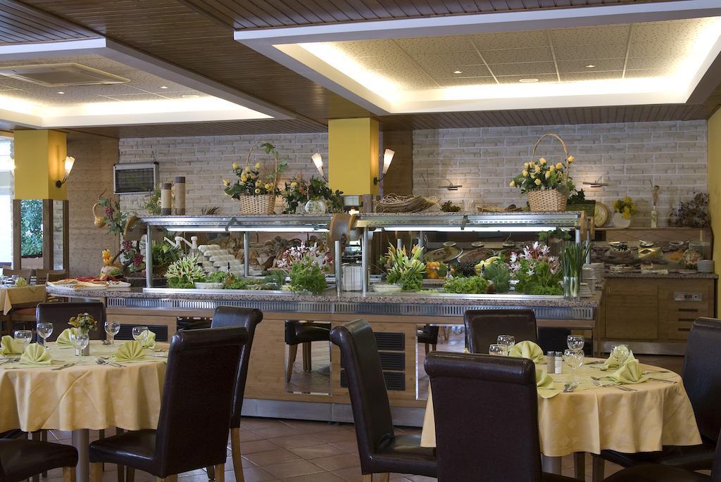 Hotel Malibu Albena Kültér fotó